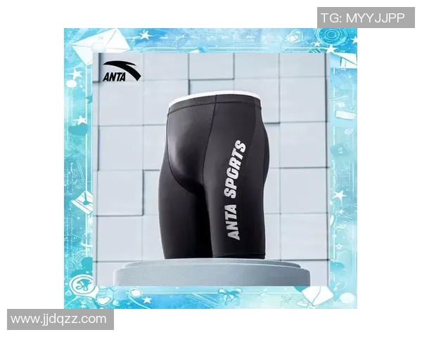 时尚与舒适兼具 男士泳装选购指南 打造完美夏日泳池造型